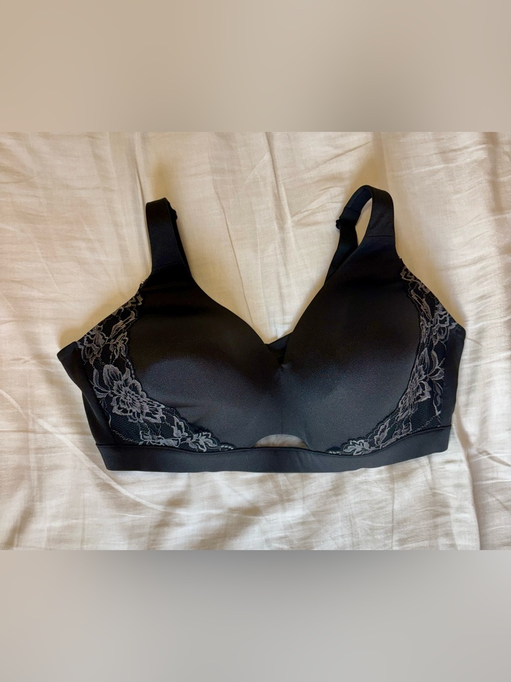 Black Lace-Accent Wireless Bra